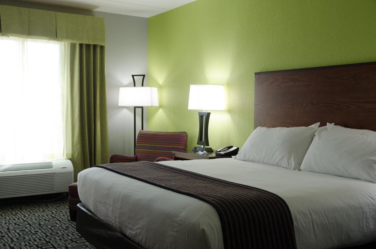 Holiday Inn Express Hickory - Hickory Mart By Ihg Eksteriør bilde