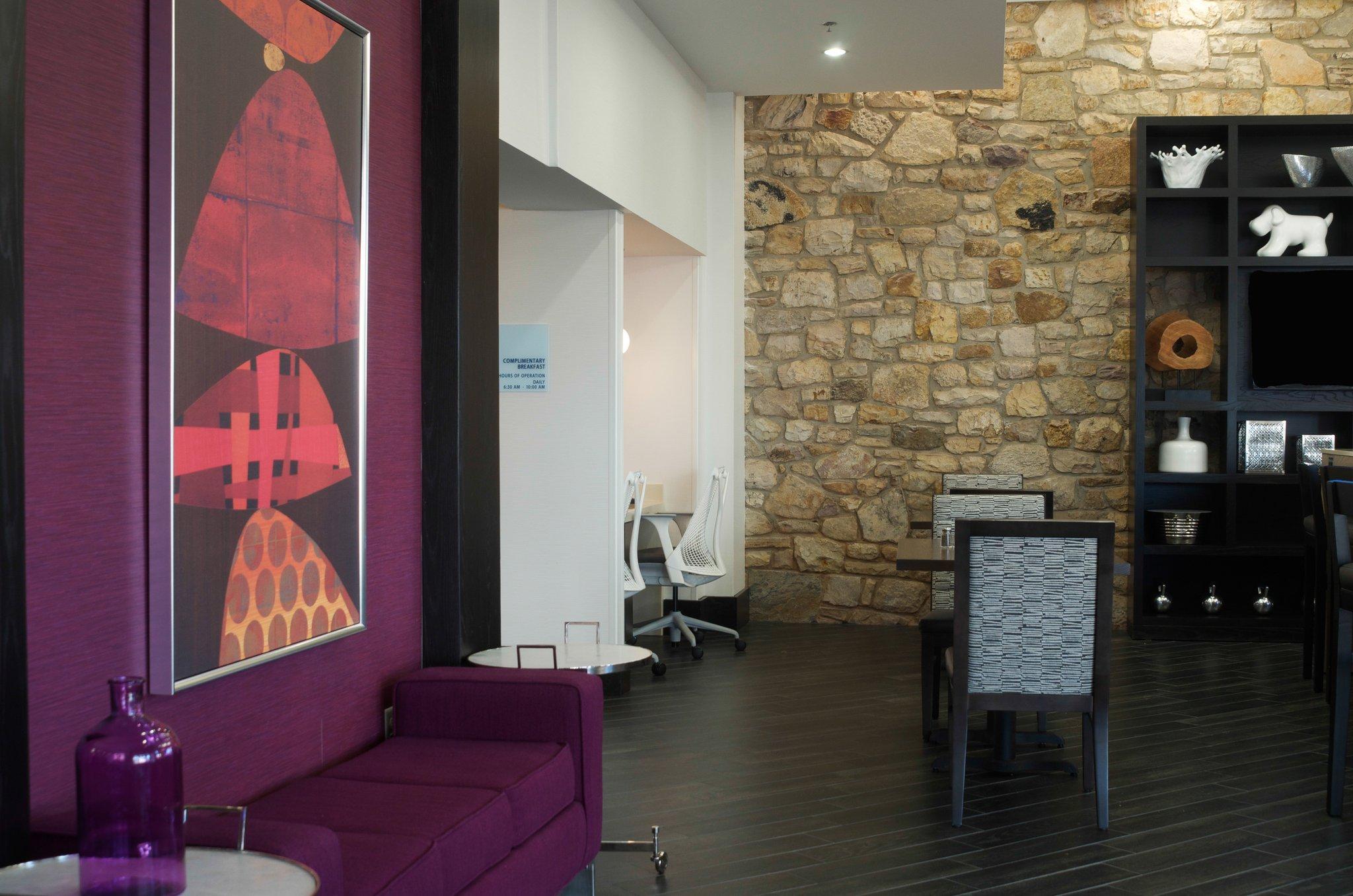 Holiday Inn Express Hickory - Hickory Mart By Ihg Eksteriør bilde